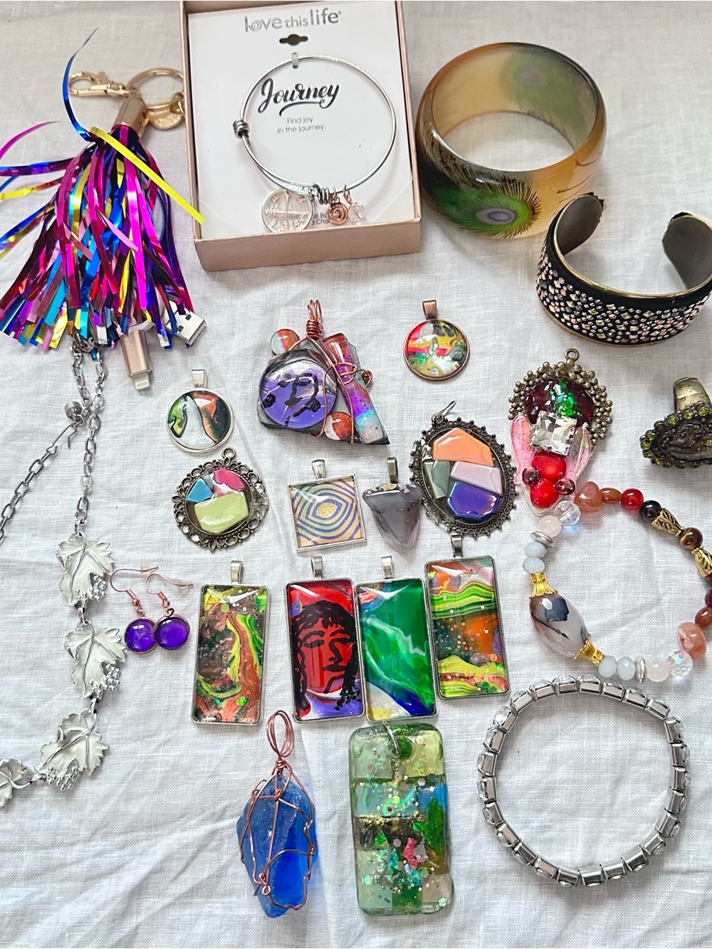 Mixed jewelry grab bag, random Jewelry lot 20+ pieces 1-2 lbs new and used